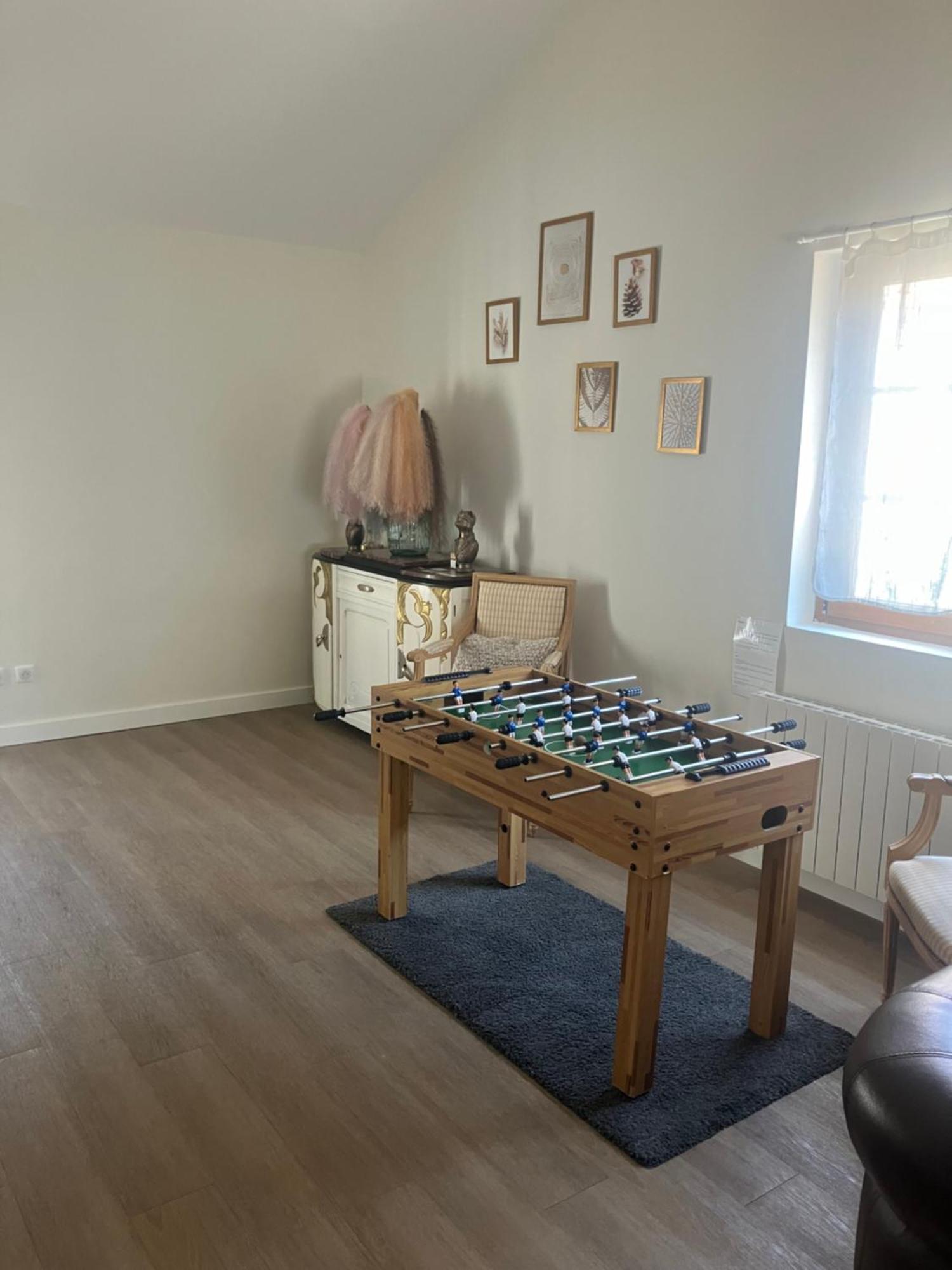 Le Carrosse, La Diligence, Centre Saint Jean De Losne Tarif 2Pers 1 Chambre, Tarif 4 Pers 2 Chambres ภายนอก รูปภาพ